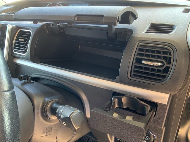 タント カスタムＲＳ　トップエディションＳＡＩＩＩ　前後ドラレコ　ブラックパック　ターボ　ＬＥＤヘッド　両側電動　専用ビルトインナビ　バックカメラ　シートヒーター　スマアシ３　コーナーセンサー　ＡＴハイビーム　ＥＴＣ　Ｂｌｕｅｔｏｏｔｈ（34枚目）