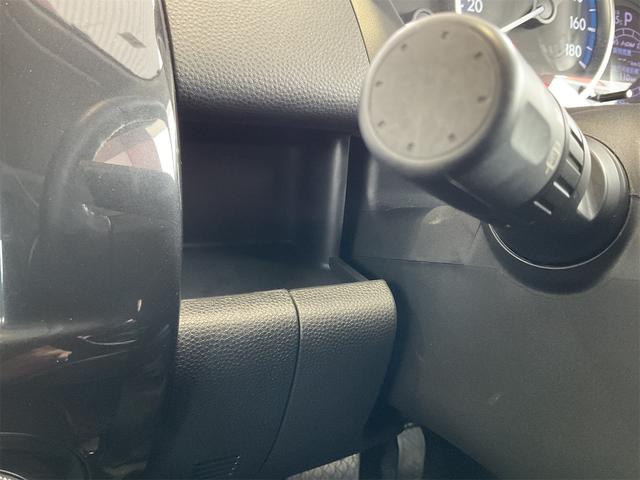 デミオ 13-スカイアクティブ シューティングスタースポルト コンフォートPKG LEDヘッド ETC ナビ フルセグ地デジTV スマートキー ガンメタ14インチAW フォグライト アイドリングストップ 革巻きステアリング レインセンサーワイパー オートライト(31枚目)