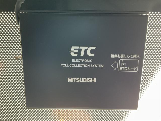 デミオ 13-スカイアクティブ シューティングスタースポルト コンフォートPKG LEDヘッド ETC ナビ フルセグ地デジTV スマートキー ガンメタ14インチAW フォグライト アイドリングストップ 革巻きステアリング レインセンサーワイパー オートライト(38枚目)