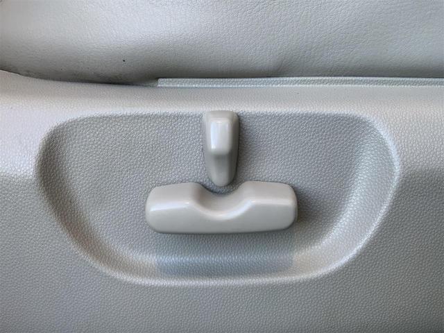 ＭＰＶ ２３Ｓ　Ｌパッケージ　後席フリップダウンモニター　ＢＯＳＥサウンド　サイド・バックカメラ　ベージュ革シート　ＨＩＤヘッド　両側電動　スマートキー　プッシュスタート　レインセンサーワイパー　ＥＴＣ　パワーバックドア（38枚目）