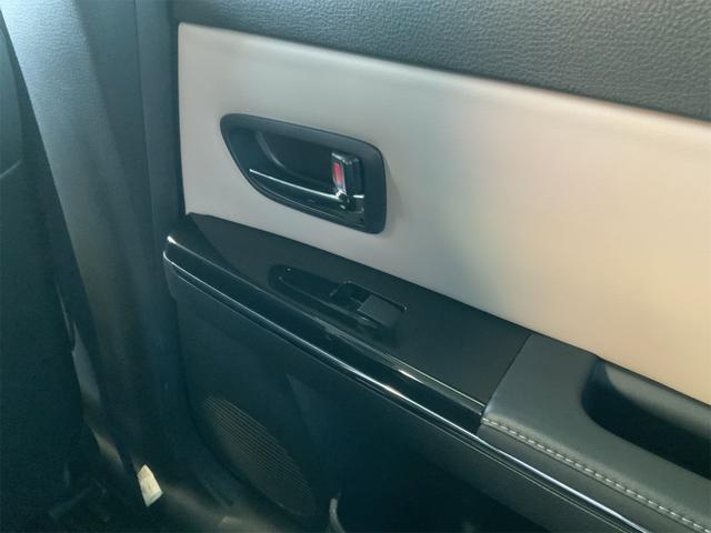 ベリーサ L クルージングPKG クールブラック革シート ナビ ETC HIDヘッドランプ ワンセグTV スマートキー オートライト USB CD レインセンサーワイパー プライバシーガラス メイクアップミラー(40枚目)