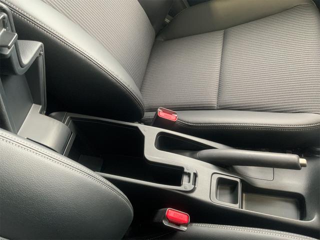 フィットハイブリッド L ホンダセンシング インターナビ LEDヘッド バックカメラ Bluetooth ETC レーダークルーズ LKAS CMBS 誤発進抑制 標識認識 LEDフォグ ステアリングスイッチ スマートキー プッシュスタート(33枚目)