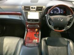 『中古だから現車見に行きたいけどなかなか行けない・・』ご安心ください◎追加でご覧になりたい箇所のお写真やビデオ通話でオンライン商談も承っておりますので、お気軽にお申し付けください◎ 2