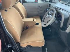 使用感が出やすいとされる運転席も、ほとんどダメージもなく、非常にキレイな状態です！！ 5