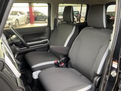 使用感が出やすいとされる運転席も、ほとんどダメージもなく、非常にキレイな状態です！！ 3
