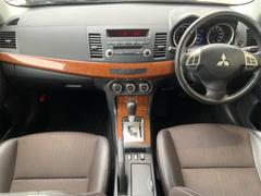 『中古だから現車見に行きたいけどなかなか行けない・・』ご安心ください◎追加でご覧になりたい箇所のお写真やビデオ通話でオンライン商談も承っておりますので、お気軽にお申し付けください◎ 2