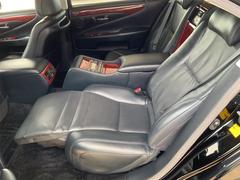 ＬＳ ＬＳ６００ｈＬ　黒革　前後方プリクラッシュ　後席モニター　サンルーフ 0561155A30250523W006 4