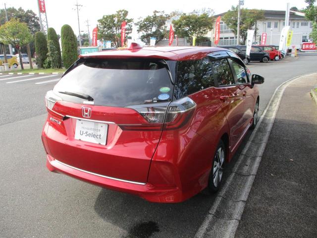 シャトル Ｇホンダセンシング　純正ナビ　ドライブレコーダー　ＥＴＣ　バックカメラ　盗難防止装置　衝突被害軽減ブレーキ（3枚目）