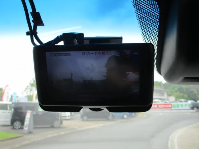 フリードハイブリッド ハイブリッド・Ｇホンダセンシング　・フルセグナビ　・ＤＶＤ／ＣＤ　・ＵＳＢ入力　・Ｂｌｕｅｔｏｏｔｈ接続　・ＥＴＣ　・バックカメラ　・衝突軽減ブレーキ　・パーキングセンサー　・三列シート　・ウォークスルー　・両側電動スライトドア（23枚目）