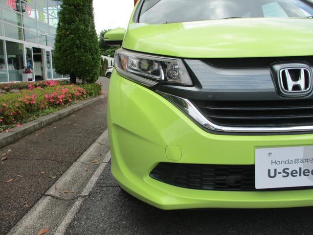 フリード Ｇ・ホンダセンシング　バックカメラ　ＥＴＣ　衝突被害軽減ブレーキ　両側電動スライドドア　三列シート（17枚目）