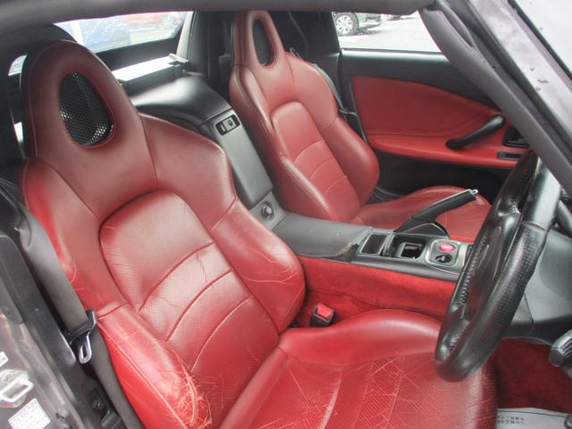 Ｓ２０００ ベースグレード　６速ＭＴ　電動ソフトトップ　純正１６インチアルミホイール　レザーシート　ＨＩＤヘッドライト　ＡＢＳ　電動パワステ　パワーウインドウ（4枚目）