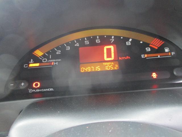 Ｓ２０００ ベースグレード　６速ＭＴ　電動ソフトトップ　純正１６インチアルミホイール　レザーシート　ＨＩＤヘッドライト　ＡＢＳ　電動パワステ　パワーウインドウ（7枚目）