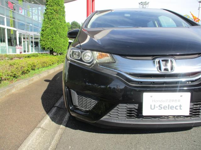 フィットハイブリッド Ｌパッケージ　バックカメラ　ＥＴＣ　純正ナビ　衝突被害軽減ブレーキ　盗難防止装置（16枚目）