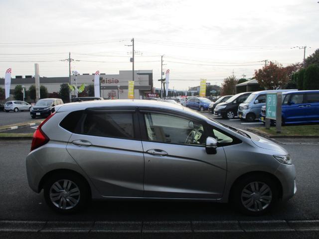 フィット 15XL バックカメラ ETC 衝突被害軽減ブレーキ シートヒーター 盗難防止装置(13枚目)