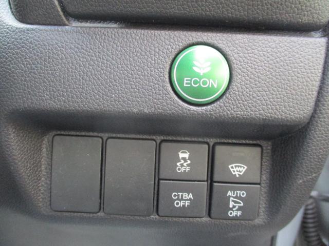 フィット 15XL バックカメラ ETC 衝突被害軽減ブレーキ シートヒーター 盗難防止装置(17枚目)