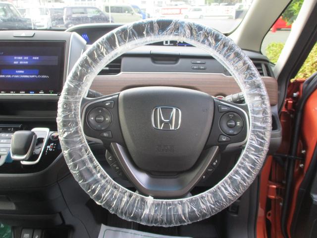 フリードハイブリッド ハイブリッド・クロスターホンダセンシング バックカメラ ETC シートヒーター 3列シート 両側電動スライドドア 前後ドライブレコーダー 衝突被害軽減ブレーキ(6枚目)