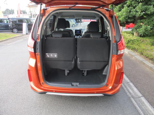 フリードハイブリッド ハイブリッド・クロスターホンダセンシング バックカメラ ETC シートヒーター 3列シート 両側電動スライドドア 前後ドライブレコーダー 衝突被害軽減ブレーキ(9枚目)