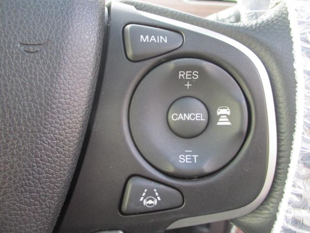 フリードハイブリッド ハイブリッド・クロスターホンダセンシング バックカメラ ETC シートヒーター 3列シート 両側電動スライドドア 前後ドライブレコーダー 衝突被害軽減ブレーキ(21枚目)