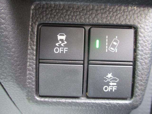 N-BOXカスタム G・Lホンダセンシング バックカメラ ETC 衝突被害軽減ブレーキ シートヒーター 両側スライドドア 片側電動スライドドア 盗難防止装置(18枚目)