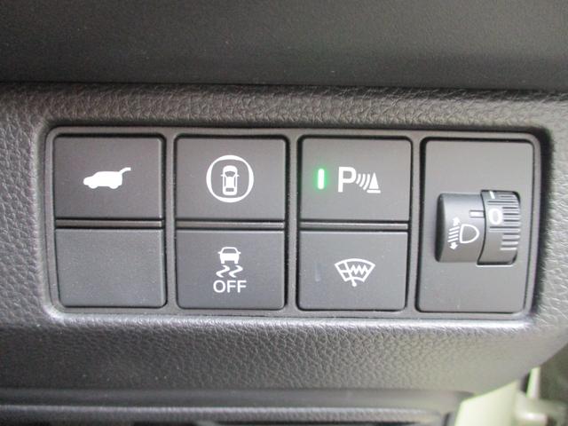 ヴェゼル e:HEVPLaY バックカメラ ETC 衝突被害軽減ブレーキ シートヒーター 純正ナビ 前後ドライブレコーダー サンルーフ 盗難防止装置(17枚目)