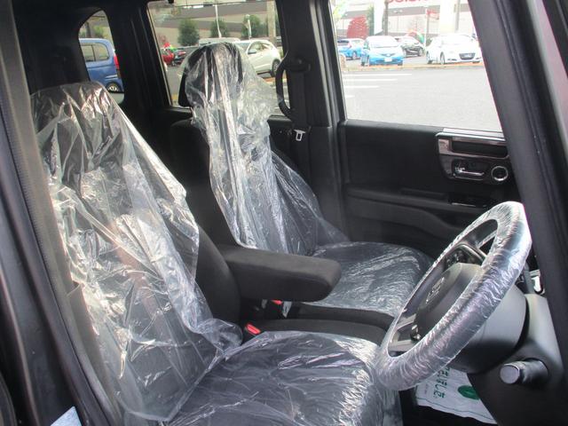 Ｎ－ＢＯＸカスタム Ｇ・Ｌホンダセンシング　アダプティブクルーズコントロール　オートリトラミラー　前後ドライブレコーダー　ＥＴＣ　ＬＥＤオートヘッドライト　フルセグＴＶ　ＣＤ／ＤＶＤ　Ｂｌｕｅｔｏｏｔｈオーディオ　純正ナビ　バックカメラ（4枚目）