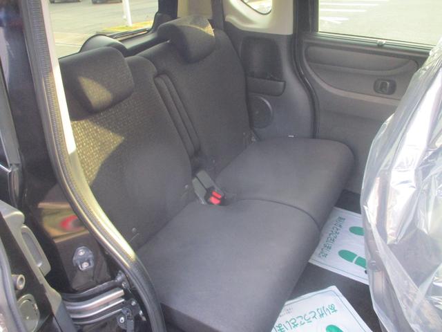 Ｎ－ＢＯＸカスタム ＧＳＳブラックスタイルパッケージ　フルセグＴＶ　ＣＤ／ＤＶＤ　純正ナビ　Ｂｌｕｅｔｏｏｔｈオーディオ　シートヒーター　両側電動スライドドア　オートリトラミラー　ＥＴＣ　バックカメラ　ステアリングリモコン　ハーフレザーシート（10枚目）