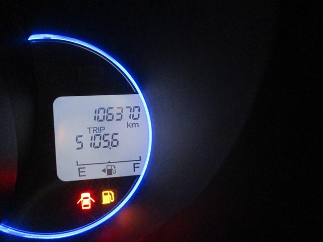 Ｎ－ＢＯＸカスタム ＧＳＳブラックスタイルパッケージ　フルセグＴＶ　ＣＤ／ＤＶＤ　純正ナビ　Ｂｌｕｅｔｏｏｔｈオーディオ　シートヒーター　両側電動スライドドア　オートリトラミラー　ＥＴＣ　バックカメラ　ステアリングリモコン　ハーフレザーシート（24枚目）