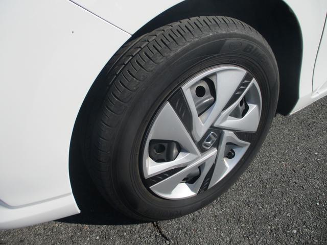 フリードハイブリッド ハイブリッド・Ｇホンダセンシング　バックカメラ　ＥＴＣ　衝突被害軽減ブレーキ　３列シート　両側電動スライドドア　純正ナビ　盗難防止装置　前後ドライブレコーダー（16枚目）