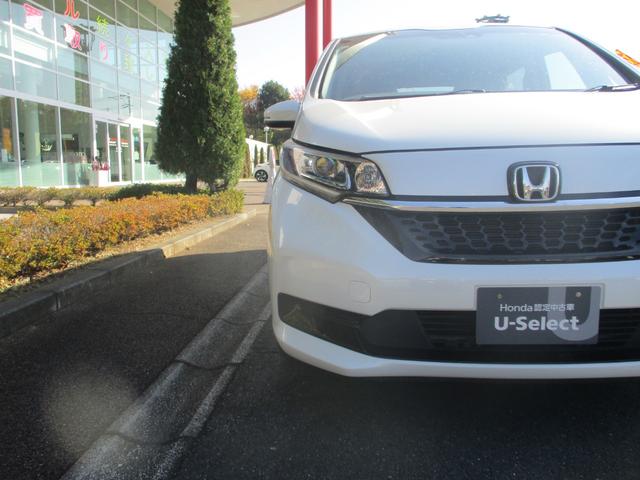 フリードハイブリッド ハイブリッド・Ｇホンダセンシング　バックカメラ　ＥＴＣ　衝突被害軽減ブレーキ　３列シート　両側電動スライドドア　純正ナビ　盗難防止装置　前後ドライブレコーダー（17枚目）