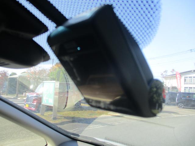 フリードハイブリッド ハイブリッド・Ｇホンダセンシング　バックカメラ　ＥＴＣ　衝突被害軽減ブレーキ　３列シート　両側電動スライドドア　純正ナビ　盗難防止装置　前後ドライブレコーダー（22枚目）