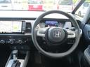 運転席から各種ボタン操作がしやすい設計♪シンプルでありながら質感にもこだわりを感じる素敵なデザインです!