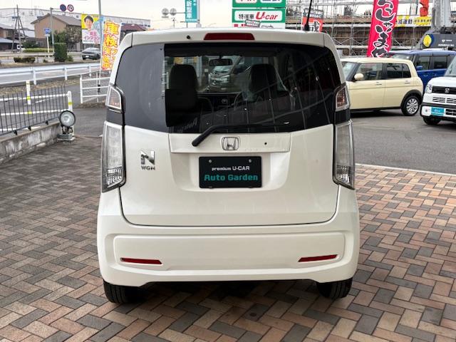 N-WGN G スマートキー 取扱説明書 メンテナンスノート プライバシーガラス 純正ホイールキャップ VSA バニティミラー CDチューナー(9枚目)