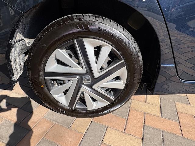 シャトル ハイブリッドX ホンダセンシング インターナビ フルセグTV バックカメラ LEDオートライト オートハイビーム LEDフォグ パドルシフト シートヒーター ホンダセンシング(11枚目)