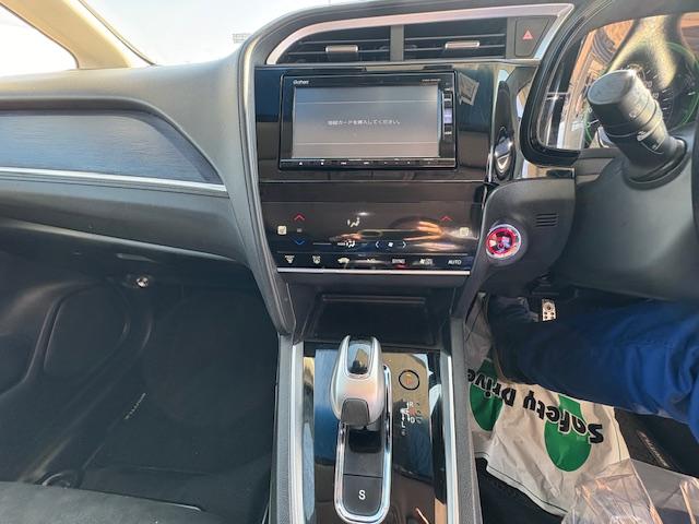 シャトル ハイブリッドX ホンダセンシング インターナビ フルセグTV バックカメラ LEDオートライト オートハイビーム LEDフォグ パドルシフト シートヒーター ホンダセンシング(17枚目)