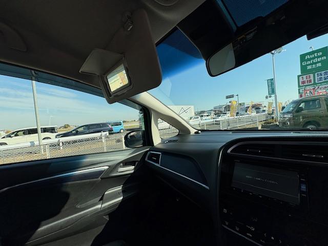 シャトル ハイブリッドX ホンダセンシング インターナビ フルセグTV バックカメラ LEDオートライト オートハイビーム LEDフォグ パドルシフト シートヒーター ホンダセンシング(24枚目)