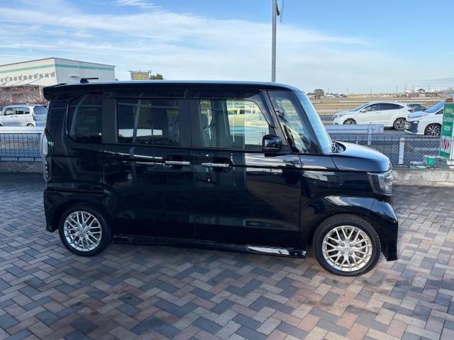 Ｎ－ＢＯＸカスタム Ｌターボ　８インチ純正ナビ　バックカメラ　ＴＶ　ＥＴＣ　両側パワースライドドア　プッシュスタート　ホンダセンシング　クルーズコントロール　フォグライト（9枚目）