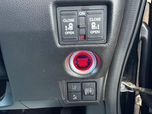 Ｎ－ＢＯＸカスタム Ｌターボ　８インチ純正ナビ　バックカメラ　ＴＶ　ＥＴＣ　両側パワースライドドア　プッシュスタート　ホンダセンシング　クルーズコントロール　フォグライト（24枚目）