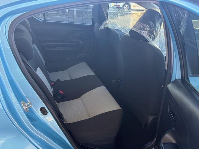 アクア Ｓ　ＥＴＣ　ナビ　バックカメラ　ＴＶ（4枚目）