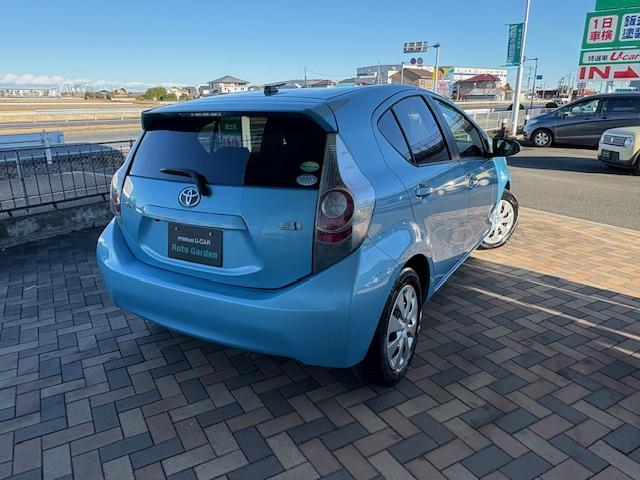 アクア Ｓ　ＥＴＣ　ナビ　バックカメラ　ＴＶ（8枚目）