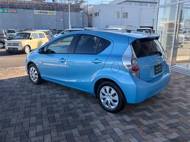 アクア Ｓ　ＥＴＣ　ナビ　バックカメラ　ＴＶ（9枚目）