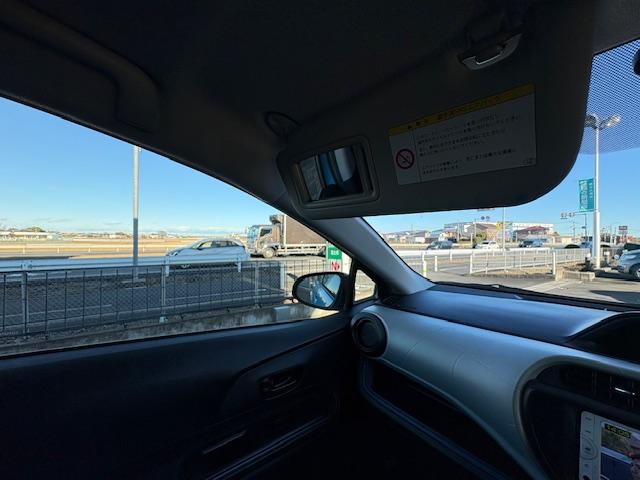 アクア Ｓ　ＥＴＣ　ナビ　バックカメラ　ＴＶ（21枚目）