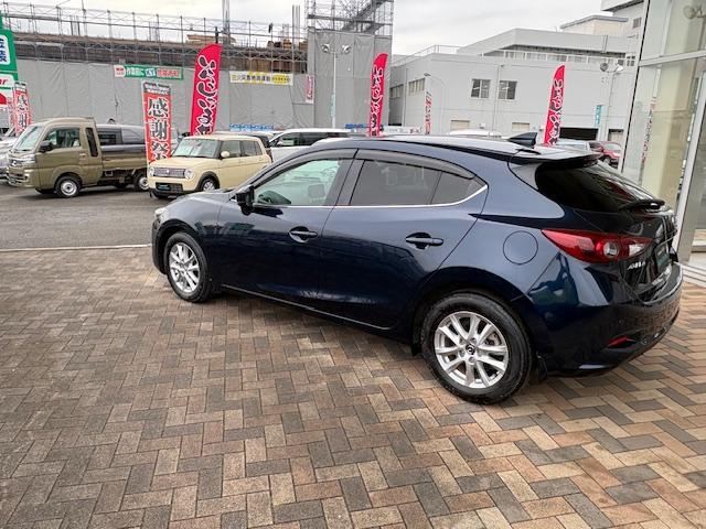 アクセラスポーツ １５Ｓ　プロアクティブ　純正ナビ　地デジＴＶ　バックカメラ　車間認知支援システム　レーンキープアシストシステム　ヘッドアップディスプレイ（6枚目）