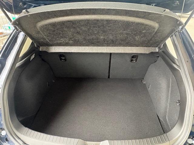 アクセラスポーツ １５Ｓ　プロアクティブ　純正ナビ　地デジＴＶ　バックカメラ　車間認知支援システム　レーンキープアシストシステム　ヘッドアップディスプレイ（12枚目）