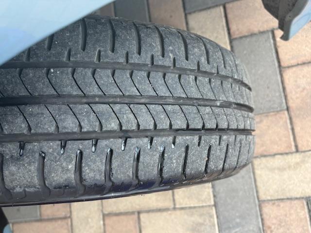 フィットシャトルハイブリッド ハイブリッド・スマートセレクション　純正ナビ　バックカメラ　ワンセグＴＶ　社外アルミ　フォグライト　クルーズコントロール　スペアキー　プライバシーガラス（13枚目）