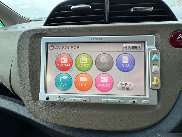 フィットシャトルハイブリッド ハイブリッド・スマートセレクション　純正ナビ　バックカメラ　ワンセグＴＶ　社外アルミ　フォグライト　クルーズコントロール　スペアキー　プライバシーガラス（17枚目）