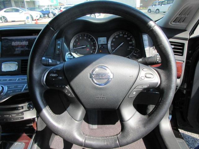 シーマ ハイブリッド　【修復歴無し】サンルーフ　クルーズコントロール　Ｂｌｕｅｔｏｏｔｈオーディオ付きナビ　運転席・助手席パワーシート　シートメモリー　ハーフレザーシート　電動リアサンシェード　走行モード切替　ＥＴＣ（19枚目）