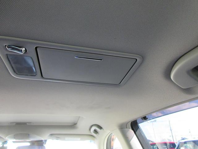 シーマ ハイブリッド　【修復歴無し】サンルーフ　クルーズコントロール　Ｂｌｕｅｔｏｏｔｈオーディオ付きナビ　運転席・助手席パワーシート　シートメモリー　ハーフレザーシート　電動リアサンシェード　走行モード切替　ＥＴＣ（39枚目）