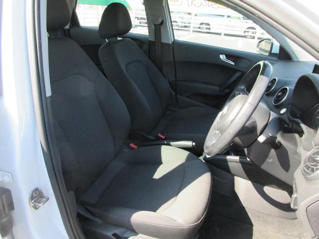 Ａ１スポーツバック １．０ＴＦＳＩ　【修復歴なし】Ｂｌｕｅｔｏｏｔｈオーディオ付きナビ／ＥＴＣ／プッシュスタート／ＣＤ／ＤＶＤ／１５インチアルミホイール（11枚目）