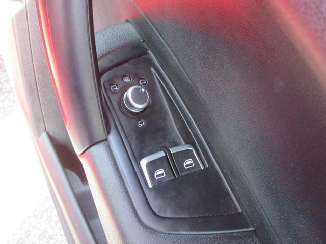 Ａ１ １．０ＴＦＳＩ　【修復歴なし】純正ナビ　ＴＶ付き　ＥＴＣ　Ｂｌｕｅｔｏｏｔｈ対応オーディオ　ステアリングリモコン　アイドリングストップ　純正アルミ　キーレスエントリー　ライトウォッシャー（22枚目）