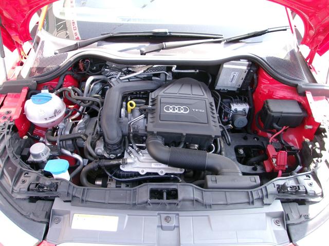 Ａ１ １．０ＴＦＳＩ　【修復歴なし】純正ナビ　ＴＶ付き　ＥＴＣ　Ｂｌｕｅｔｏｏｔｈ対応オーディオ　ステアリングリモコン　アイドリングストップ　純正アルミ　キーレスエントリー　ライトウォッシャー（30枚目）